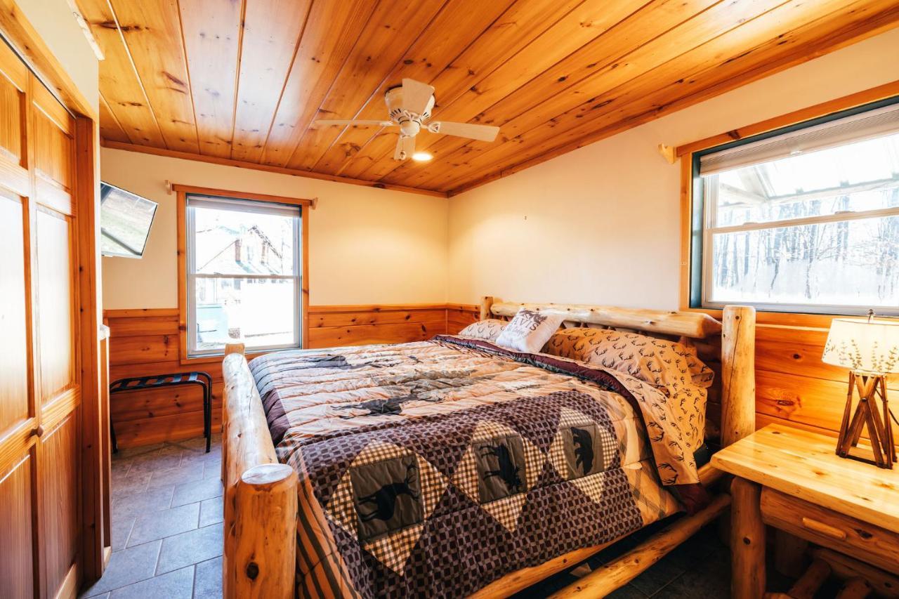 Ski Chalet W-Hot Tub, Only 3 Min To Sunday River Ski Lifts! Bethel Exterior photo